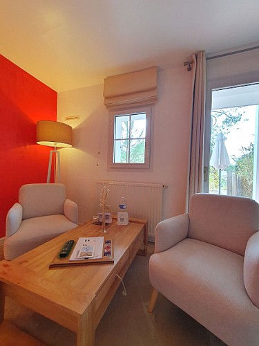 HÔTEL LES PRATEAUX & RESTAURANT