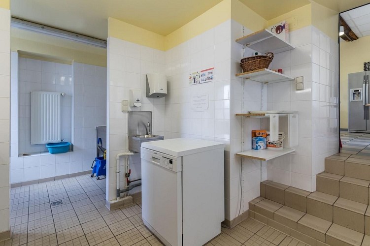 262307-4_H70G000674_5cac8376a8281_5