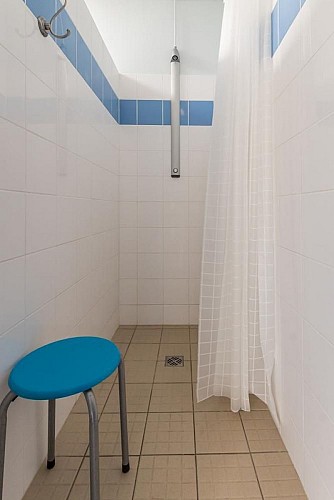 262307-6_H70G000674_5cac837bb19da_7