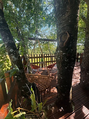 d7d71aa4-12a8-4728-9300-4798f8be303b