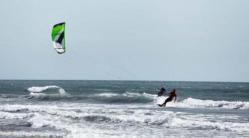 COURS DE KITE-SURF - VENDÉE SPORTS OCÉAN