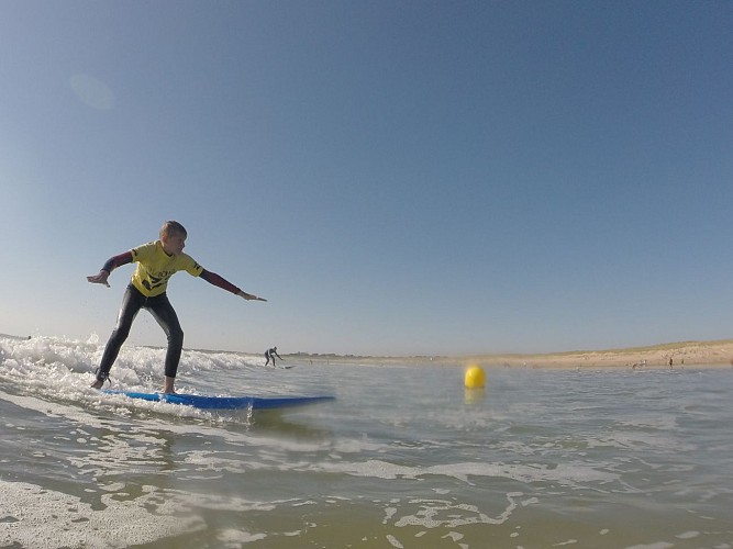 LOCATION SURF - KEEP COOL SURFING