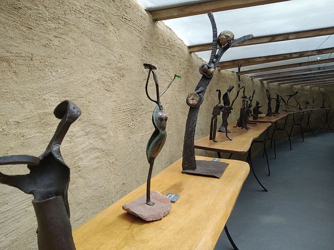 AUPRÈS DE MA FORGE - SCULPTURES & PEINTURES