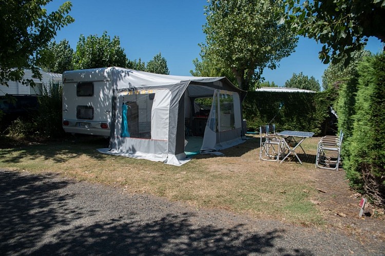 Camping Le Bois Joly
