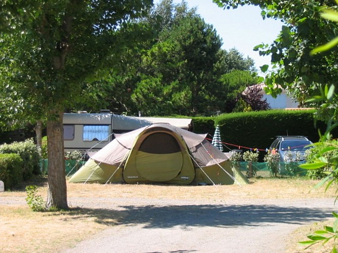 Camping Les Chaumes