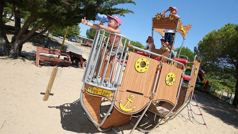 Camping Clicochic Plage des Tonnelles