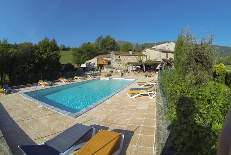 Aire Naturelle de Camping le Moulin