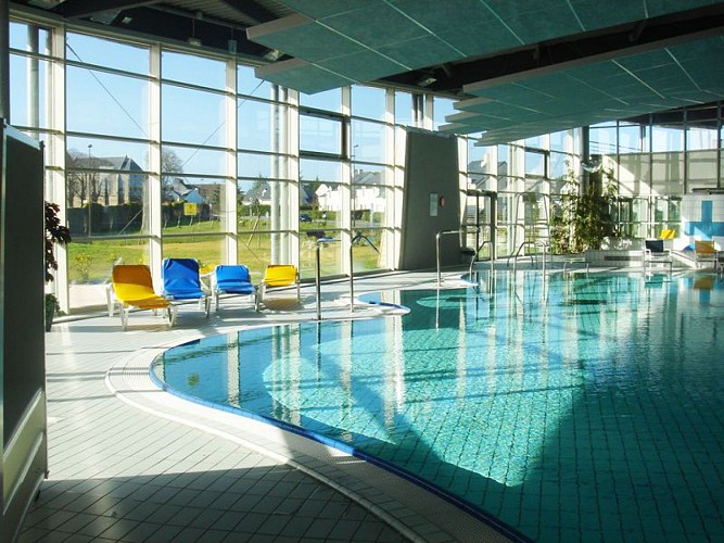 FERME ACTUELLEMENT - CENTRE AQUATIQUE JEAN-PIERRE DHONNEUR