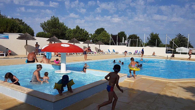 Camping Le Lagon Bleu