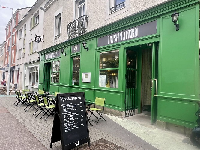 BROTHERS' PUB