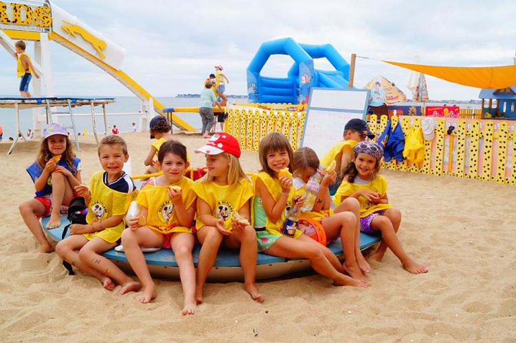 CLUB DE PLAGE LES LÉOPARDS - CLUB MICKEY