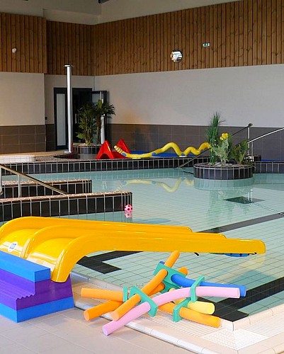 L'AZUREO, ESPACE AQUATIQUE DU PAYS DE MESLAY-GREZ