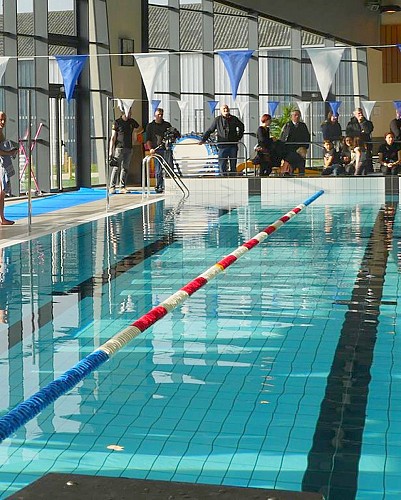 L'AZUREO, ESPACE AQUATIQUE DU PAYS DE MESLAY-GREZ