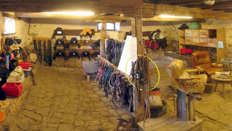 CENTRE EQUESTRE LES CENTAURES