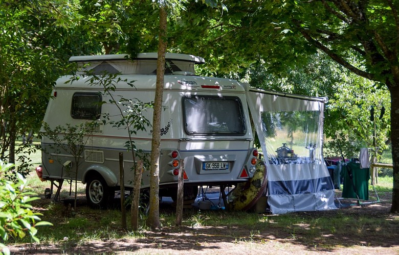 Camping Lou Rouchetou