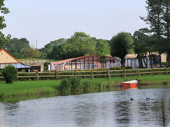 Camping l'Escapade - Cahagnolles - étang 
