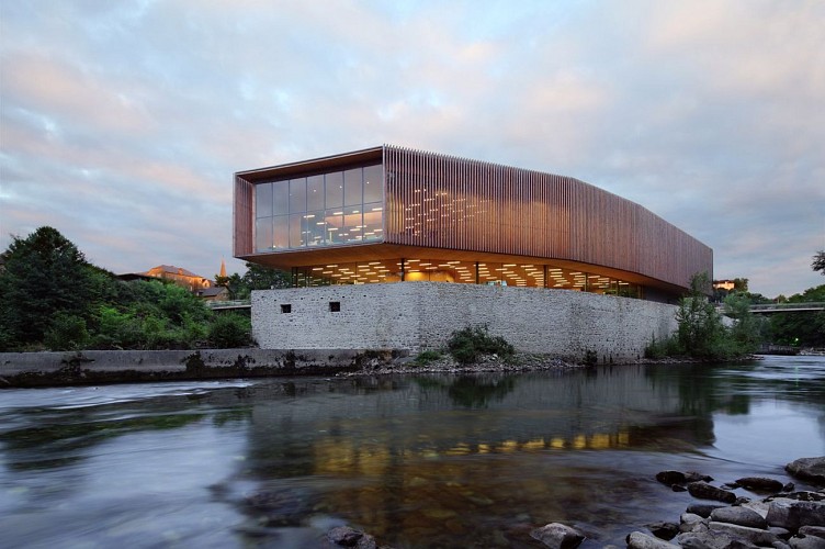 Mediatheque-des-Gaves-(Gaston-Bergeret)