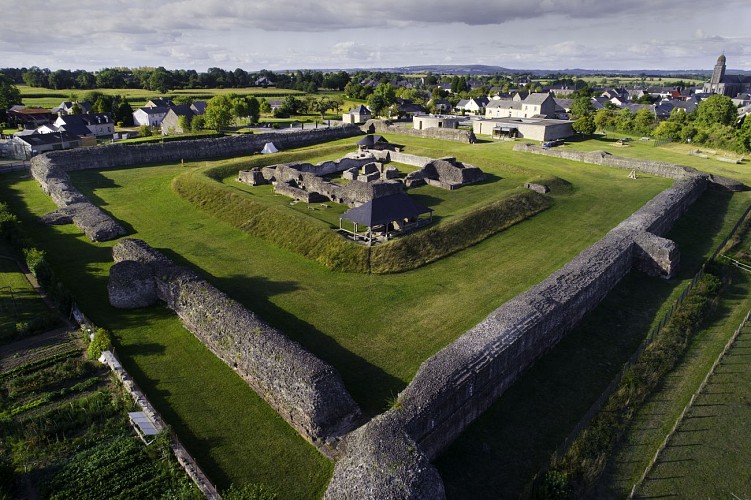 JUBLAINS, CITÉ GALLO-ROMAINE