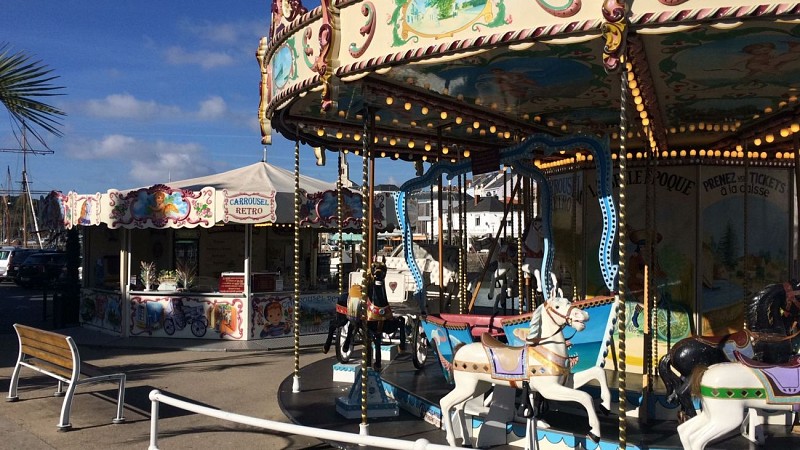 Le Carrousel Retro et Gourmand