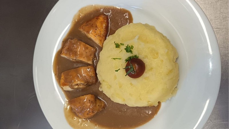 Plat Voltaire et écrasé de pommes de terre