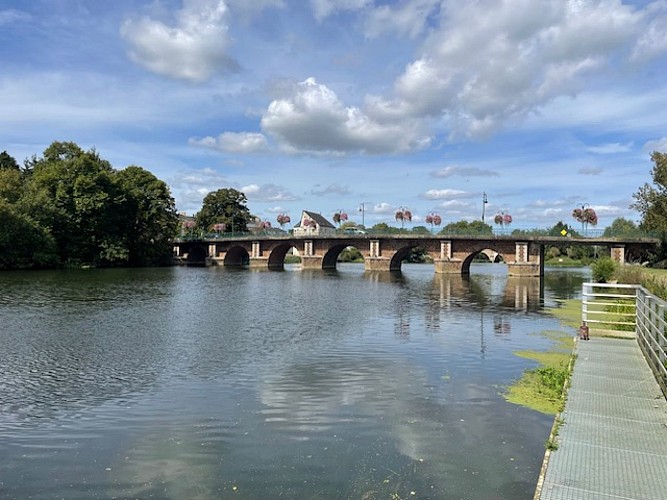 La Sarthe à la Suze Sur Sarthe