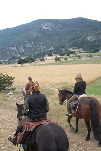 Stage d'équitation avec Les Écuries du Col de l'Arc