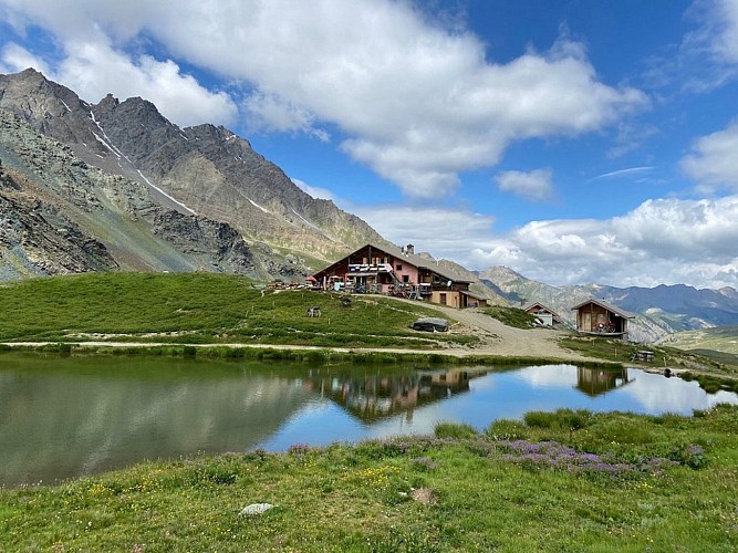 Refuge de la Blanche