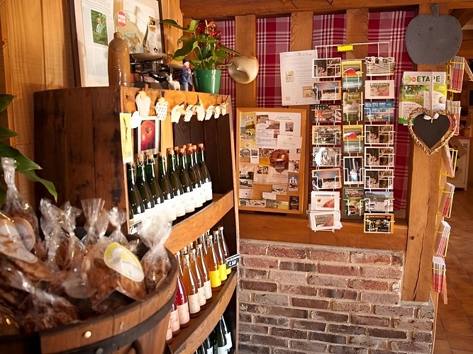 Cidrerie Les Bruyeres Carré à Moyaux prés de Lisieux Entrée