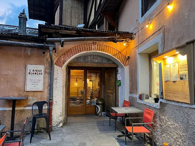 L'Aigue Blanche