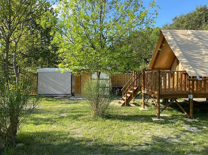 Les locations du camping Les Hauts de Rosans