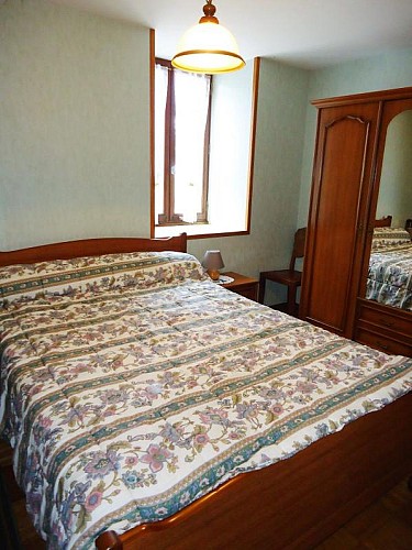 LA GRANDE PERRINE, JUSQU'À 4 PERSONNES