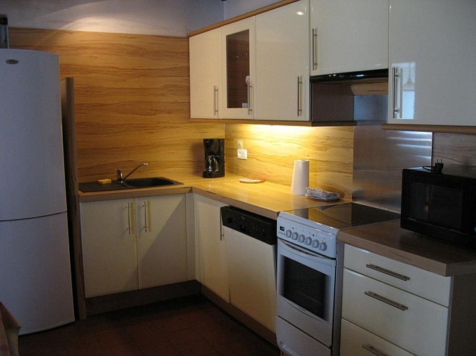 LA GRANDE PERRINE, JUSQU'À 4 PERSONNES