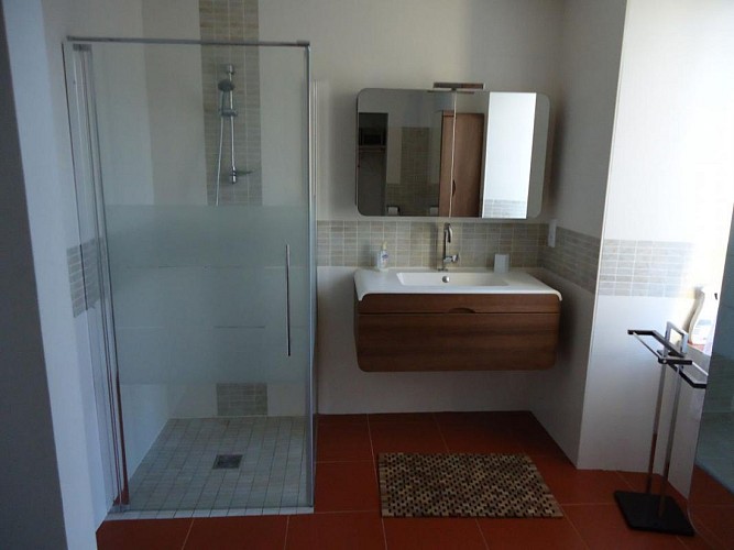 LES PERRETTES, GÎTE 5 PERS