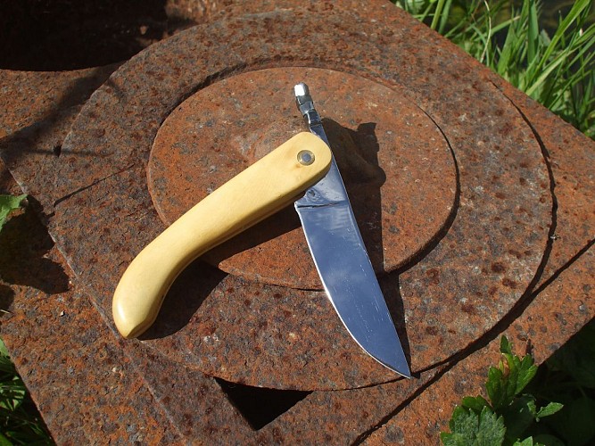 LA COUTELLERIE DU MARAIS