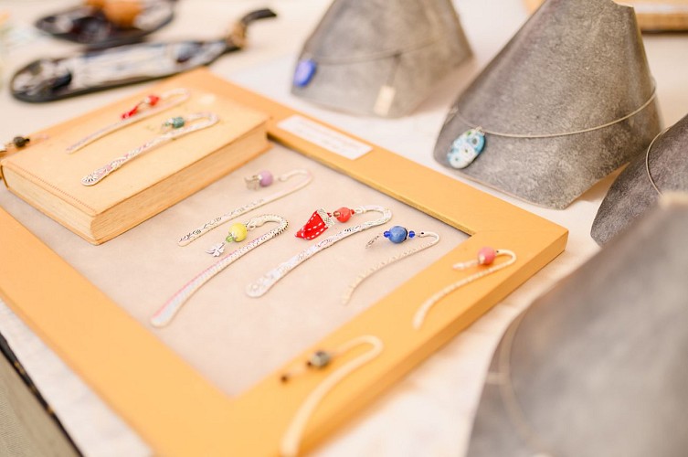 JULIE AND CO CRÉATIONS