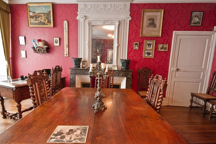 Musée National Clemenceau-De Lattre : La maison natale de Jean De Lattre, Maréchal de France