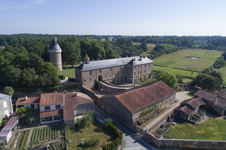 Parc du Château de L'Hermenault