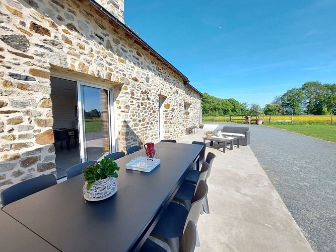 LA HEURELIÈRE (12 PERS)