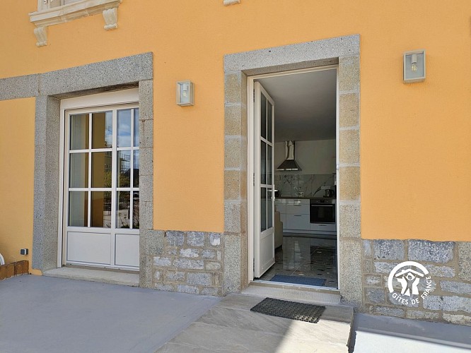 LA MAISON DU BOURG, 4 PERSONNES