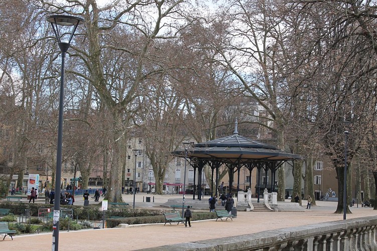 B&B Hôtel Grenoble Centre Verlaine