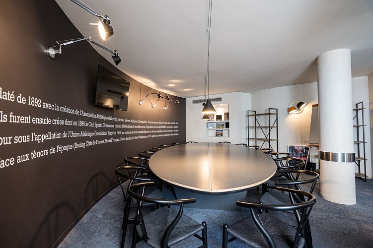 PoMo Hôtel & Restaurant