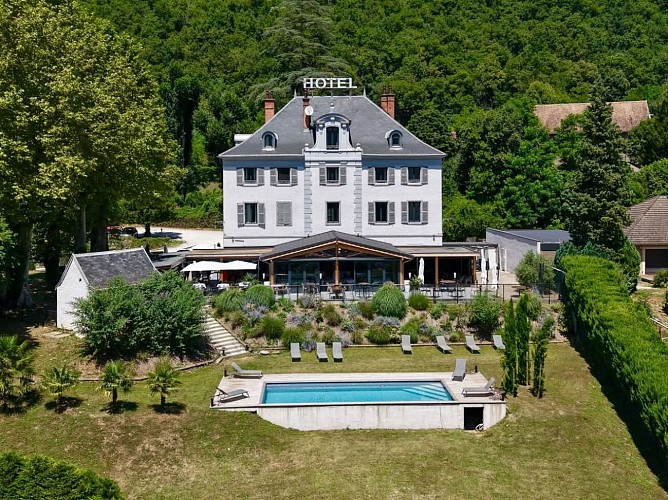 Hôtel Brasserie Le Repère