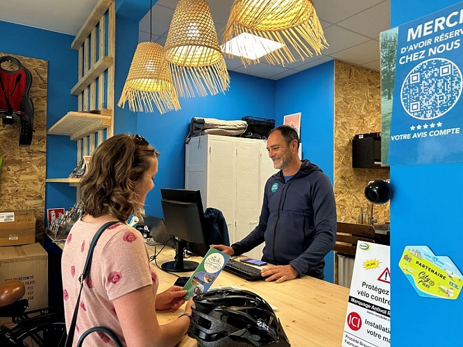 location-velos-juno-velo-saint-aubin-sur-mer-credit-orane-trinite (10)