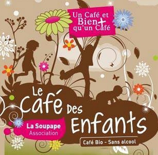 Le Café des enfants