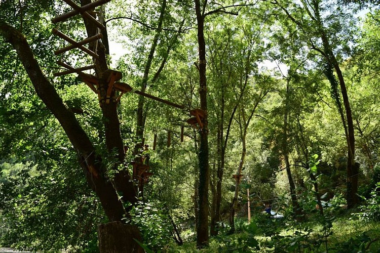 Parc Aventure St-Antonin - Parcours acrobatique en hauteur
