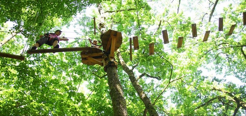 Parc Aventure St-Antonin - Parcours acrobatique en hauteur
