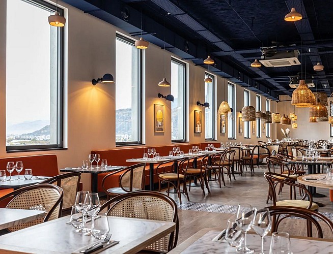 Canopy - Bistrot Perché