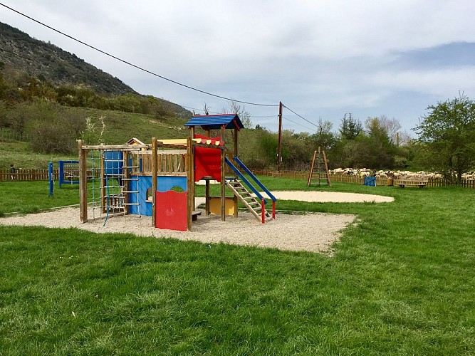 Monieux Motorhome Parking and Stopover Area