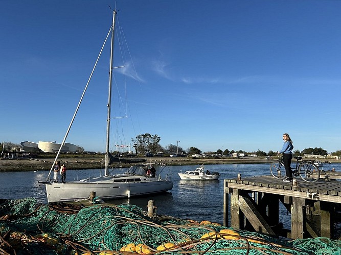balade-velo-courseulles-sur-mer-velomaritime-plaisance-deux-roues-credit-mathilde-lelandais (21)
