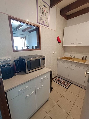 12A PONT VOLANT CUISINE